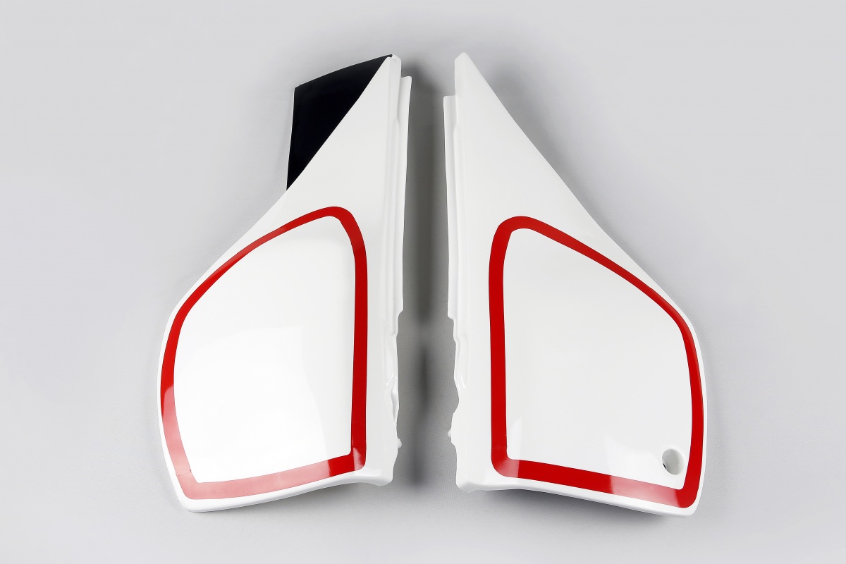 Side panels Yamaha TT 600cc (from 1984 to 1992) - VINTAGE PLASTICS - ME08064-W - Ufo Plast